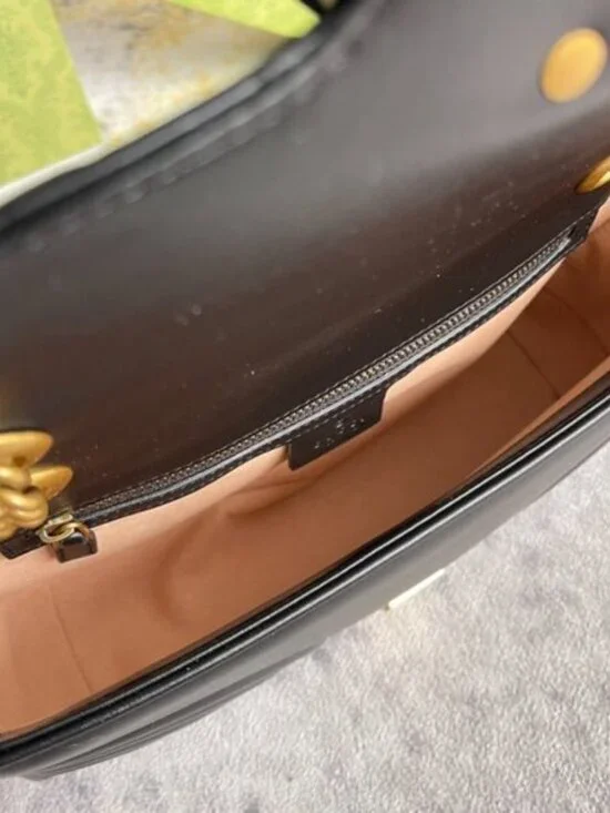 GUCCI Black Leather GG Marmont Shoulder Bag - Picture 9 of 9